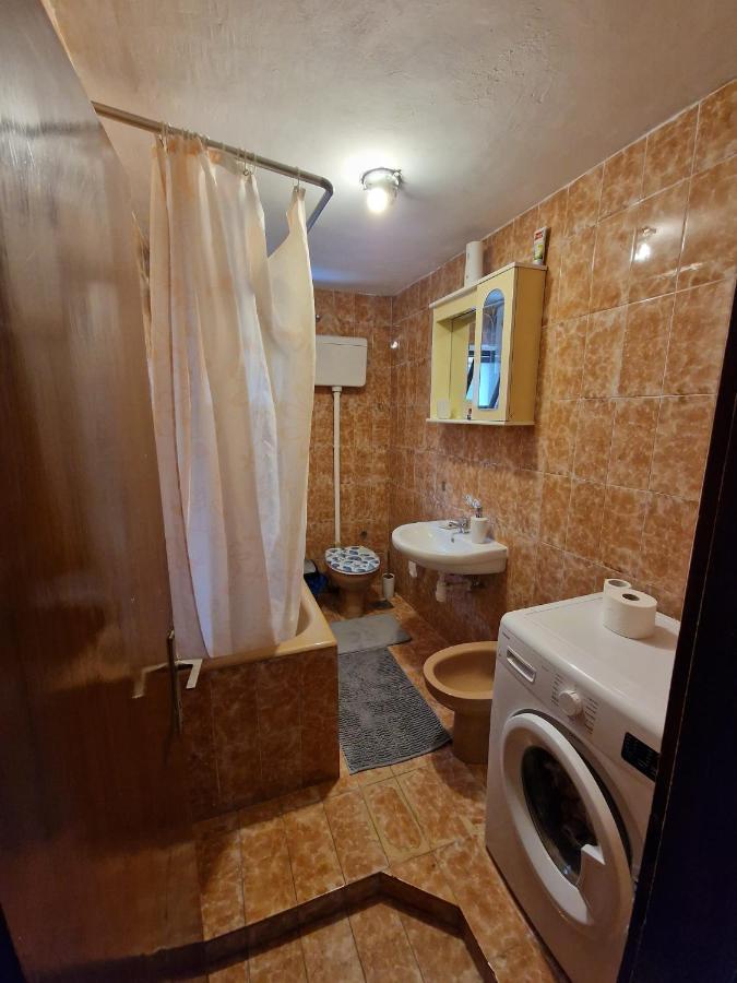 Eros Guesthouse Split Exterior foto